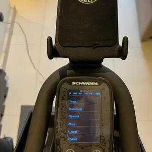 Bicicleta Spinning Schwinn IC4 / IC8 / 800IC - Semi-profissional — foto 4