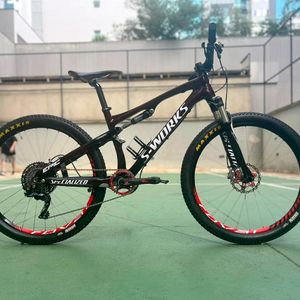 SPECIALIZED S-WORKS EPIC CARBON — foto 1