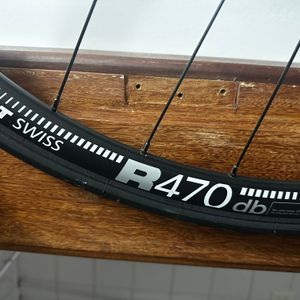 Par de Rodas com pneus  — foto 2